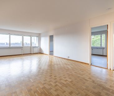 Kraftkärrsvägen, Finspång - Photo 1