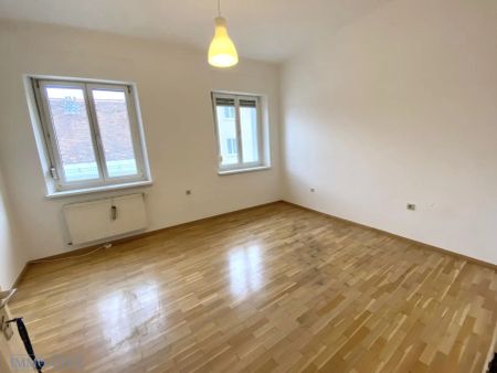 SEHR HELLE, NEU AUSGEMALTE 72m2-WOHNUNG MIT LIFT IN HAUPTBAHNHOFSNÄHE PROVISIONSFREI ZU MIETEN! - Foto 4