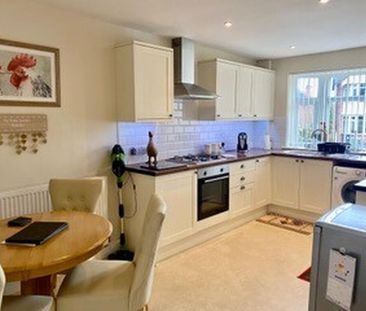 2 bedroom bungalow to rent - Photo 2