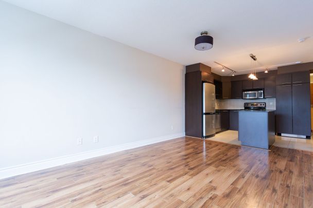 For Lease - 39 Galleria Parkway Unit# 719, Markham, Ontario - Photo 1