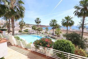 Apartamento en alquiler. Vistas al mar - Disponible Junio y Julio