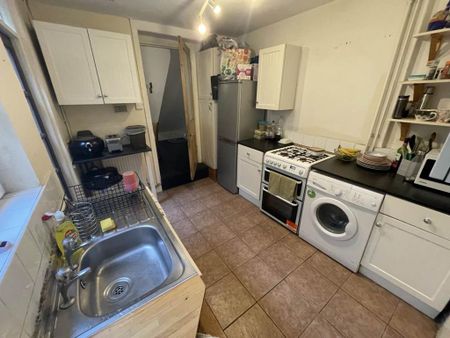 3 bedroom house to rent - Photo 5