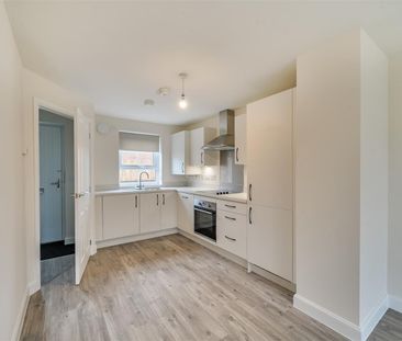 2 Bedroom House - End Terrace - Photo 5