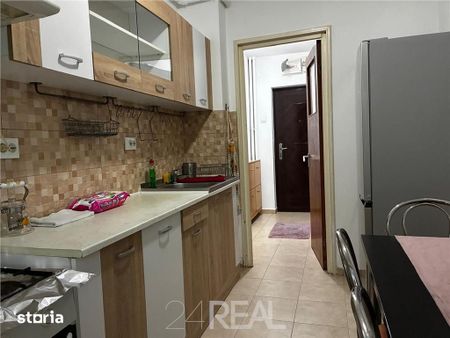 Inchiriere apartament 2 camere Liceu Nicolae Teclu - Fotografie 5