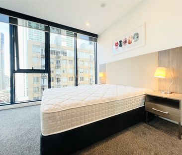 1313/560 Lonsdale Street - Photo 4