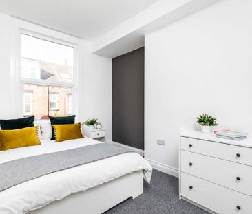 6 bedroom house to rent - Photo 3