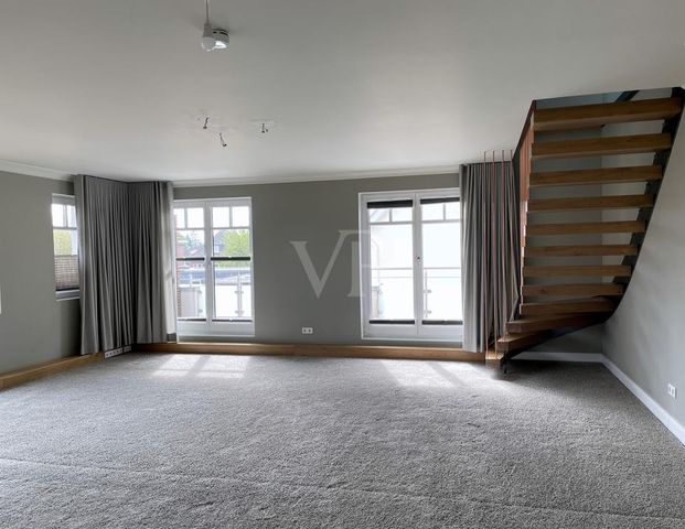 Exzellente Penthouse-Wohnung in begehrter Lage - Foto 1