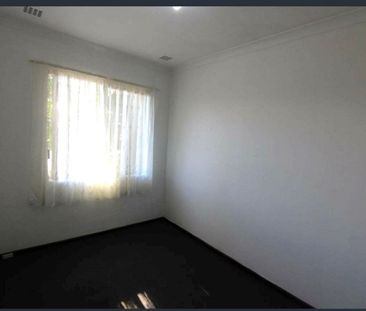 Charming 2-Bedroom Unit&sol;Convenient Location - No Need to Regist... - Photo 6