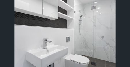 STUNNING MODERN DESIGNER STUDIO SPACE! - Photo 2