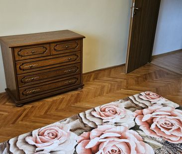 Inchiriez apartament cu 4 camere decomandat Deva, Kogalniceanu, et 3 - Fotografie 3