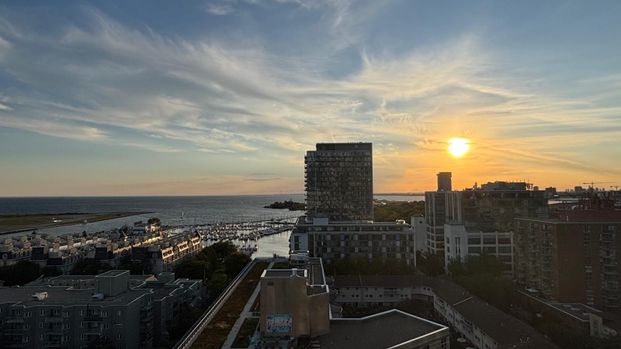 For Lease - 650 Queens Quay Unit# 1817, Toronto, Ontario - Photo 1