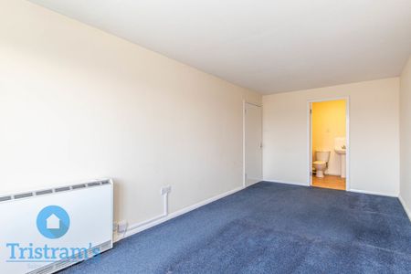 2 bed Apartment for Rent - Photo 2