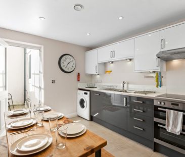 3 Bed Terraced House, Ditchling Road, BN1 - Photo 6