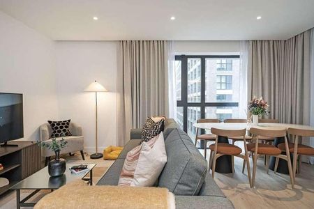 New Drum Street, Aldgate, E1 - Photo 2