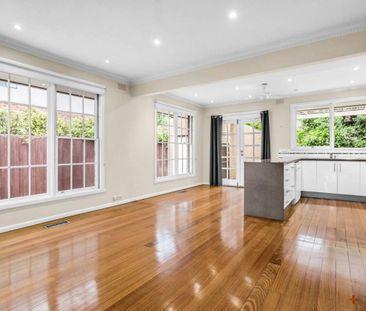 FAMILY HOME | LARGE GARDEN | QUIET LOCATION - Photo 1