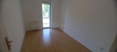 Kiadó újszerű állapotú lakás - Győr - Fotó 3