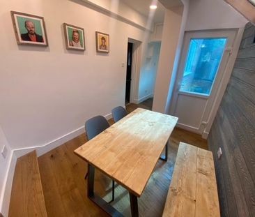 3 bedroom terraced house to rent - Photo 2