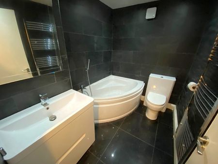 1 Bed Flat, Charlton, SE7 - Photo 5
