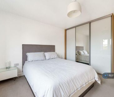 4 bedroom detached house to rent - Photo 6