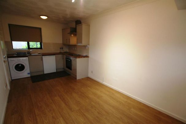 1 bedroom house to rent - Photo 1