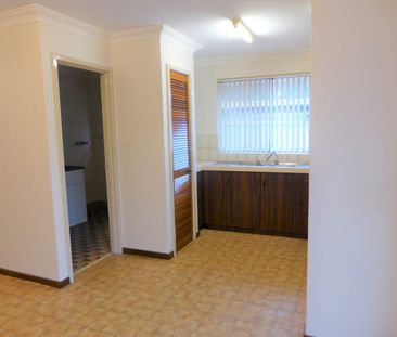 2 Bedroom Villa Available Now! - Photo 1