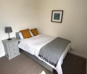 5 bedroom house share to rent - Photo 4