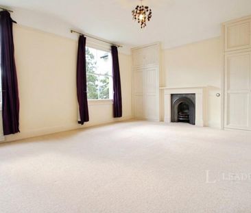 4 bedroom house to rent Cliftonville, Dorking, Surrey, RH4 - Photo 4