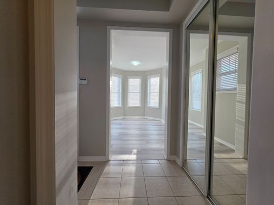 For Lease - 1127 Savoline Boulevard, Milton, Ontario - Photo 1