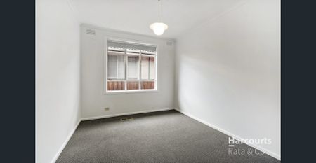 3 Bedroom Spacious Family Home! - Photo 3