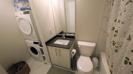 For Lease - 15 Queen Street Unit# 706, Hamilton, Ontario - Photo 2