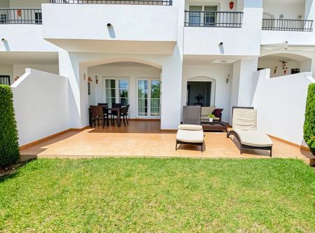 Alquiler de piso en Urbanizacion los Aguilares - Photo 3