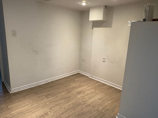 For Lease - 124 Avondale Boulevard, Brampton, Ontario - Photo 1