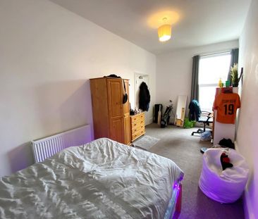 7 bedroom terraced house to rent - Photo 5