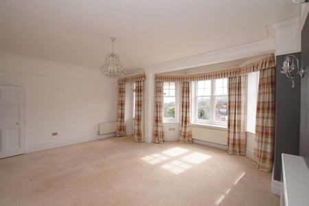 4 bedroom maisonette to rent - Photo 2