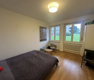Appartement de 3 pièces au rez-de-chaussée - Foto 2