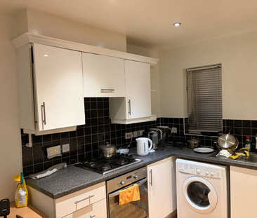 1 bedroom in a house share to rent - Photo 5