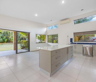 Spacious Family Home – Perfect for Families! - Photo 2