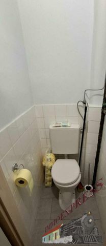 Kompakte Wohnung in Hoflage mit Charme - nur ein paar Stufen vom Erdgeschoß entfernt! - Photo 4