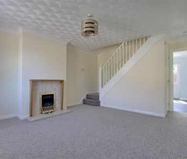 2 bedroom terraced house to rent - Photo 3