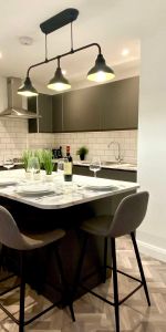 Carlton Street Unit 5 - Photo 3