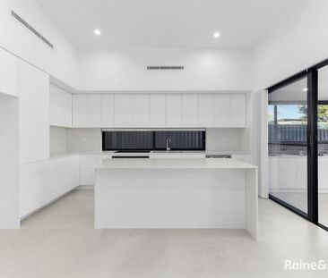 STUNNING NEAR NEW DUPLEX - Photo 4