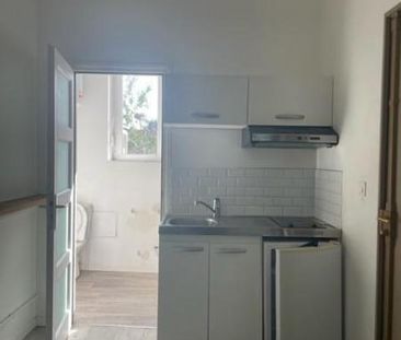 Location Appartement 1 pièce 22m² LILLE 59000 - Photo 1