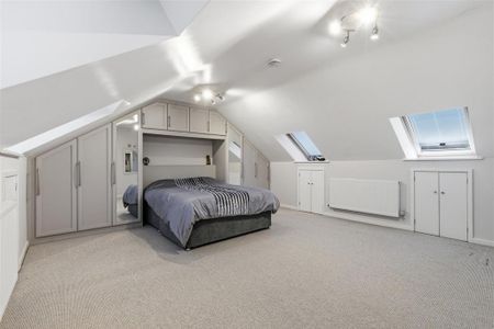 5 bedroom detached house to rent - Photo 5