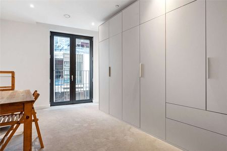 Three bedroom modern apartment near the City. - Photo 3