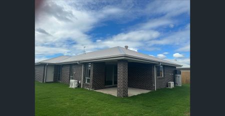 4 Bedroom Home in Eli Waters for $680 Per week - Photo 5