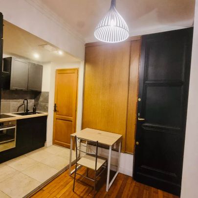 Appartement Paris 1 pièce - Photo 1