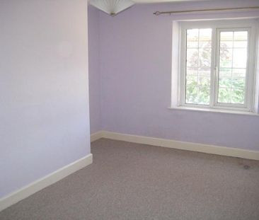 3 bedroom cottage to rent - Photo 2
