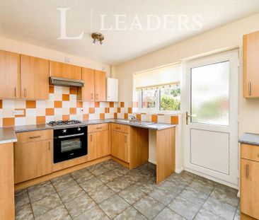 2 bedroom terraced house to rent - Photo 6