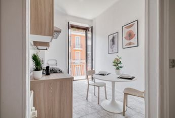 Wonderful single room in Milan, few steps away from a Bocconi, IULM and NABA