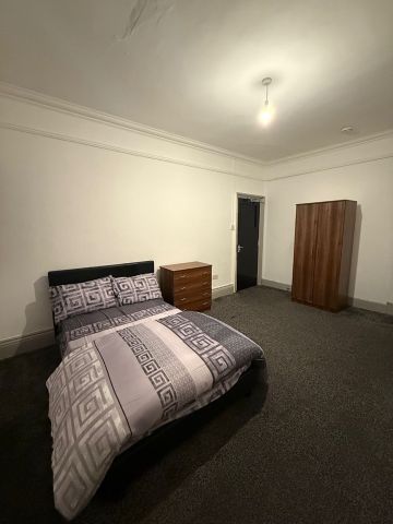 Room in a Shared House, Gordon Road, B17 - Photo 5